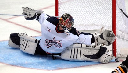 开云体育客服-拉斯帕尔马斯主场0-2不敌皇家马德里，遭遇失利，拉斯帕尔马斯足球俱乐部